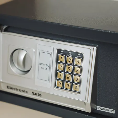 Delta-central Elegant By Optimum Link *